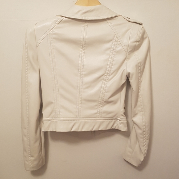 Bebe faux leather off-white jacket - Picture 2 of 8
